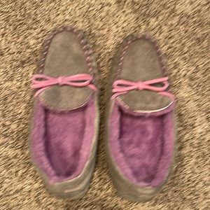 Girls L.L. Bean slippers